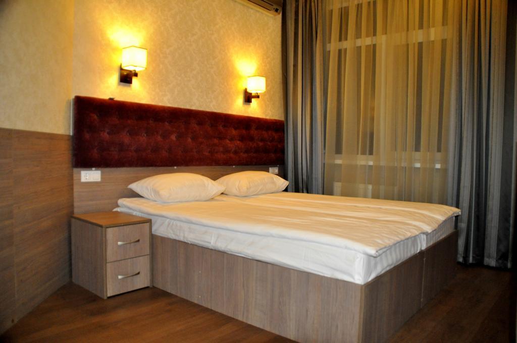 Hotel Classic Κίεβο Δωμάτιο φωτογραφία